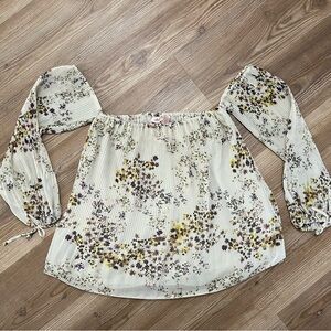 Buckle Willow and Root Off the Shoulder Floral Sheer Top Size M